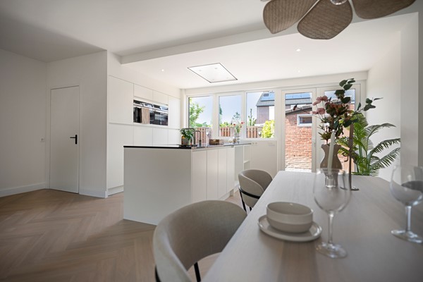 Medium property photo - Caumerbeek 11, 6166 GD Geleen